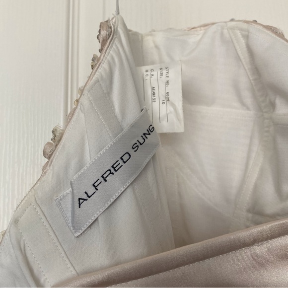 Alfred Sung Wedding Gown Champagne - Picture 5 of 7